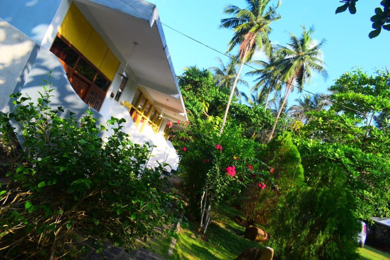 Secret Hill Resort Unawatuna Exterior foto