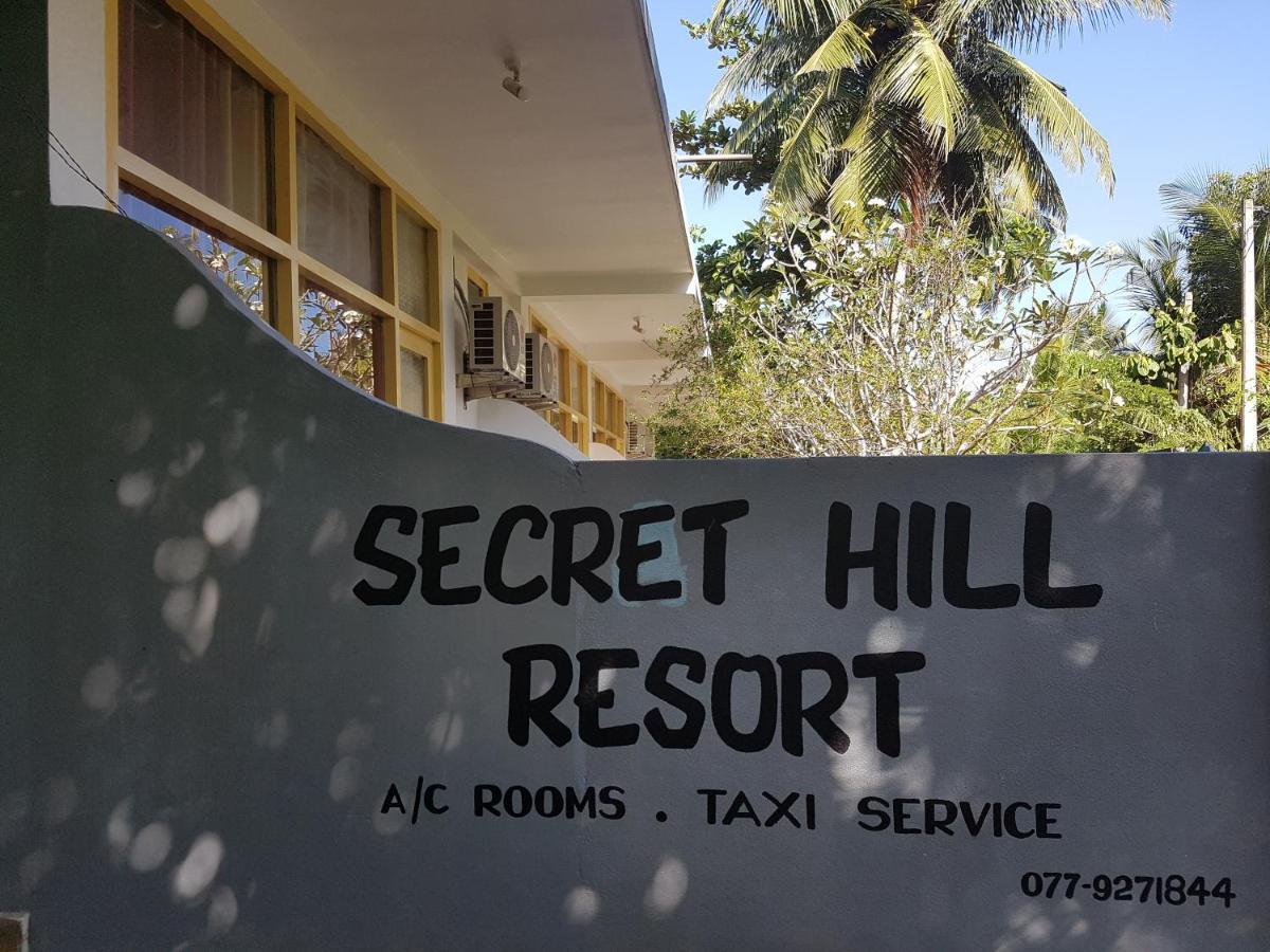 Secret Hill Resort Unawatuna Exterior foto