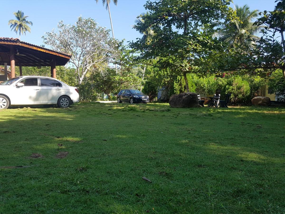 Secret Hill Resort Unawatuna Exterior foto